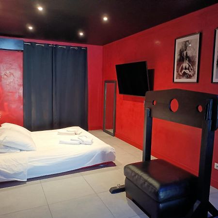 Appartement Balneo Et Sauna Prives The Red Room Mauguio Eksteriør billede