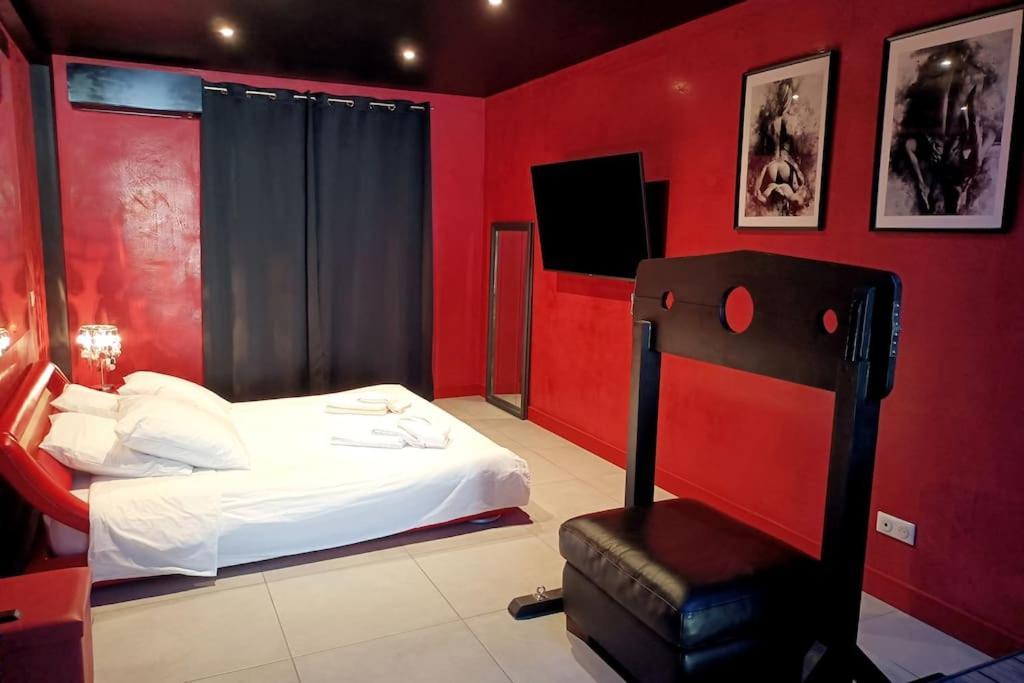 Appartement Balneo Et Sauna Prives The Red Room Mauguio Eksteriør billede
